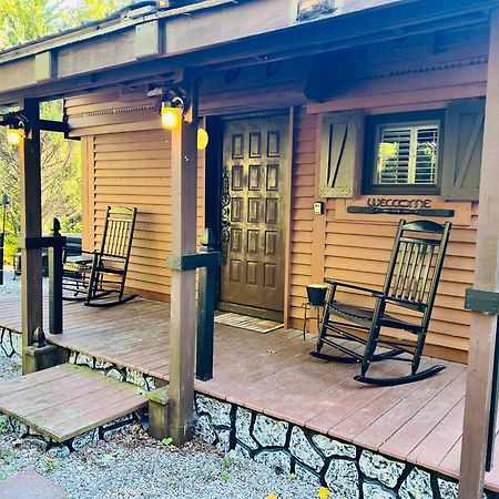 Willa Tiny House, Wifi,Hot Tub,Secluded Cosby Zewnętrze zdjęcie